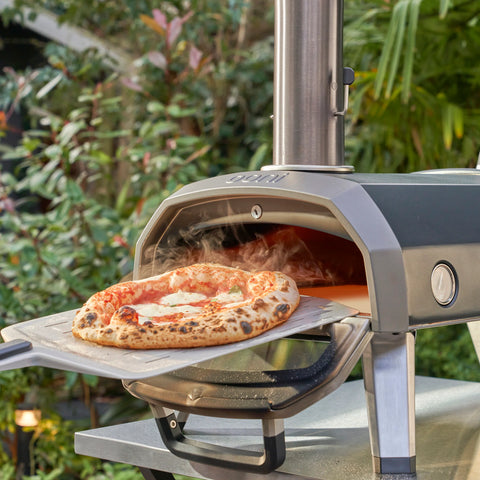 Ooni Karu 2 Pizza Oven